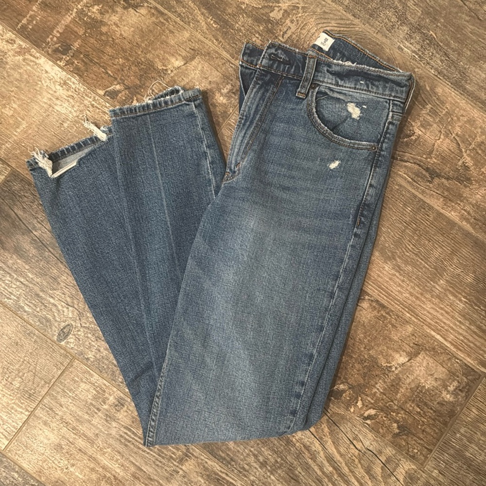 abercrombie jeans.